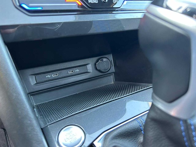 Volkswagen tiguan - 2.0 tsi r 75 4m , hfk-37-z - afbeelding 9 van  37