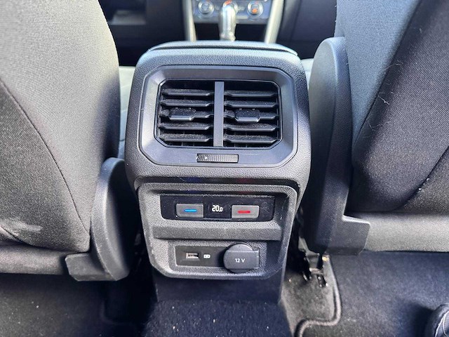 Volkswagen tiguan 1.4 tsi 4m. hl bus r , ; tf-045-t - afbeelding 9 van  23