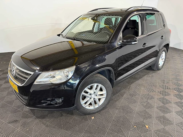 Volkswagen tiguan 1.4 tsi comf.&des.4m, 46-zj-gn - afbeelding 1 van  13