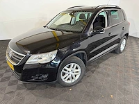 Volkswagen tiguan 1.4 tsi comf.&des.4m, 46-zj-gn