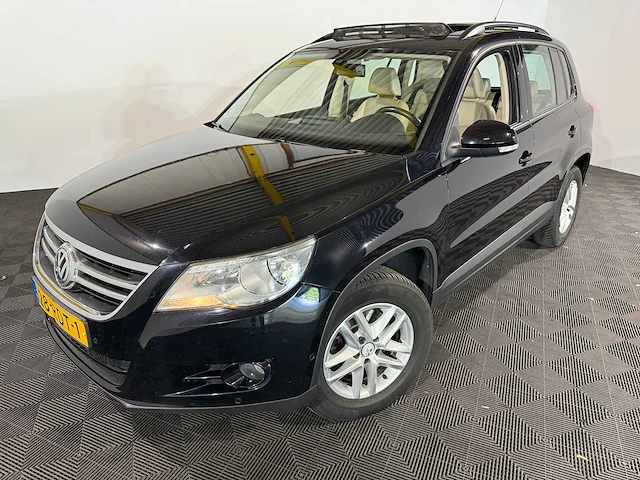 Volkswagen tiguan 1.4 tsi comf.&design, 28-rdt-1 - afbeelding 1 van  12