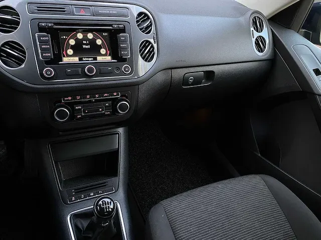 Volkswagen tiguan 1.4 tsi comfort&design, 38-tzg-9 - afbeelding 3 van  24