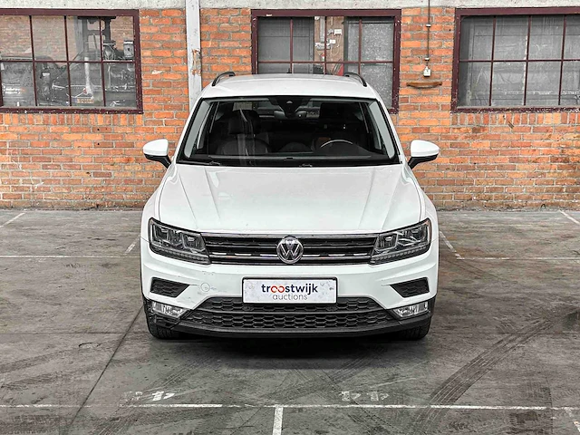 Volkswagen tiguan 1.4 tsi comfortline business 125pk 2017, l-861-hp - afbeelding 40 van  43