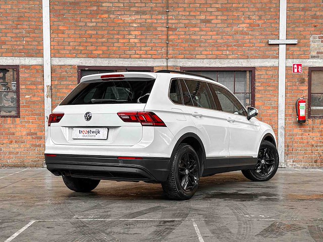 Volkswagen tiguan 1.4 tsi comfortline business 125pk 2017, l-861-hp - afbeelding 3 van  43