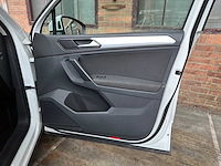 Volkswagen tiguan 1.4 tsi comfortline business 125pk 2017, l-861-hp - afbeelding 30 van  43