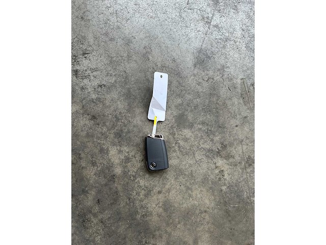 Volkswagen tiguan 1.4 tsi comfortline business 125pk 2017, l-861-hp - afbeelding 38 van  43