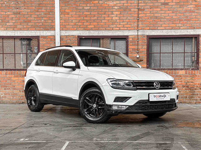 Volkswagen tiguan 1.4 tsi comfortline business 125pk 2017, l-861-hp - afbeelding 41 van  43