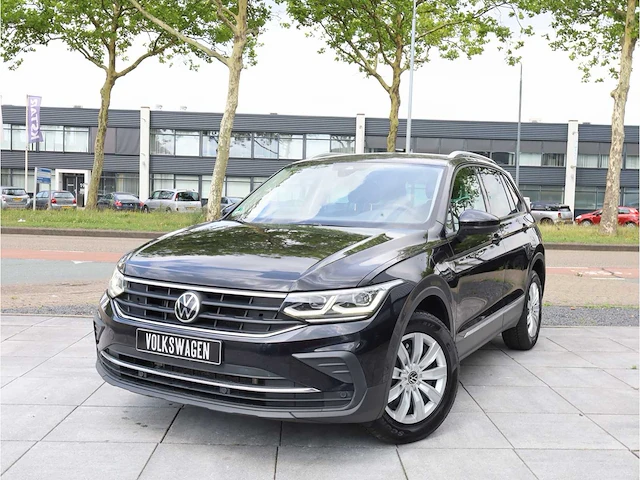 Volkswagen tiguan 1.4 tsi ehybrid phev 245pk automaat 2021 - afbeelding 1 van  37
