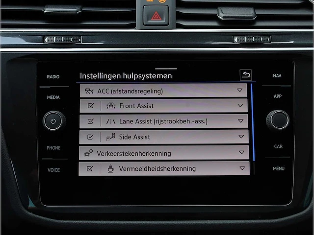 Volkswagen tiguan 1.4 tsi ehybrid phev 245pk automaat 2021 - afbeelding 16 van  37