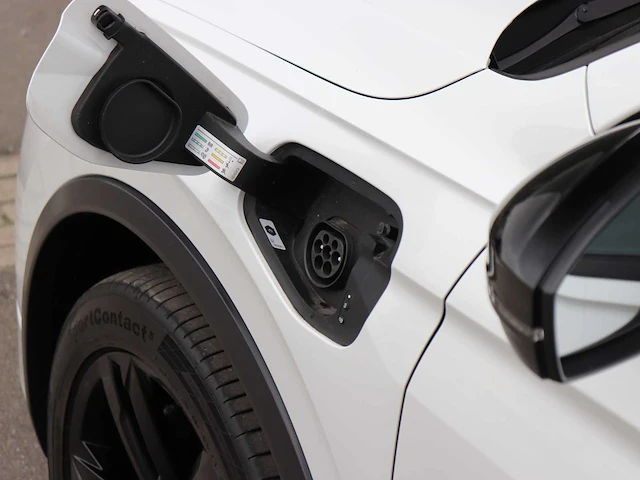 Volkswagen tiguan 1.4 tsi ehybrid r-line business+ | p-772-nx - afbeelding 22 van  48
