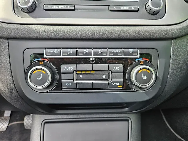 Volkswagen tiguan 1.4 tsi life bluemotion tech - afbeelding 14 van  47
