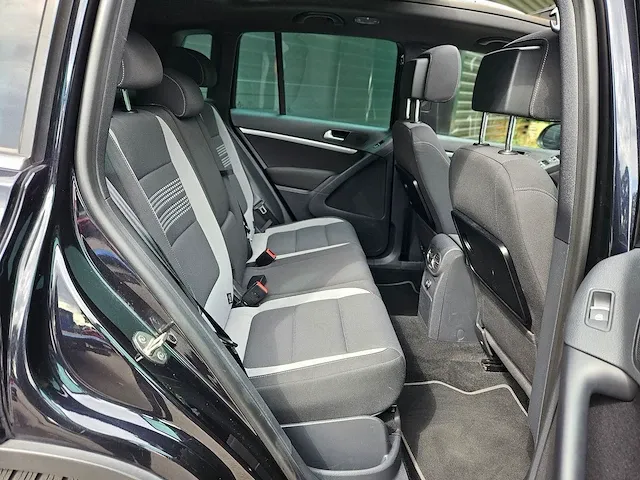 Volkswagen tiguan 1.4 tsi life bluemotion tech - afbeelding 29 van  47