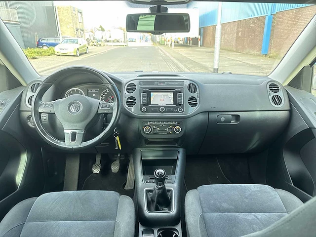 Volkswagen tiguan 1.4 tsi r-line edition car 2013 | xx-918-p i - afbeelding 19 van  28