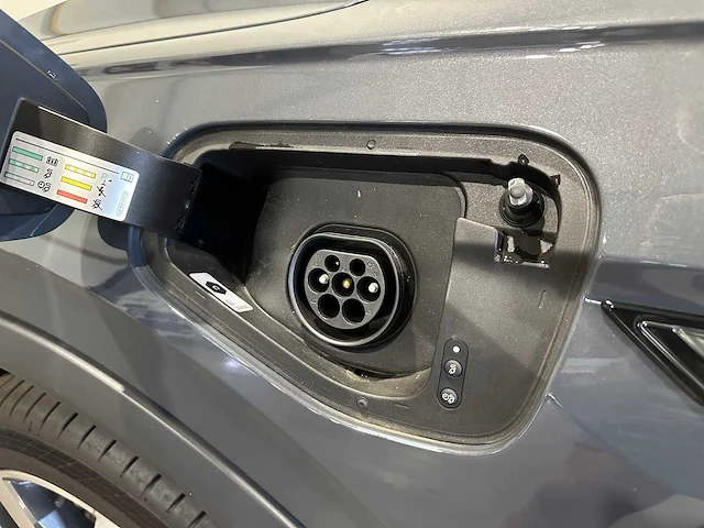 Volkswagen tiguan 1.4tsi e hybrid r design euro 6 frans kenteken - afbeelding 21 van  28