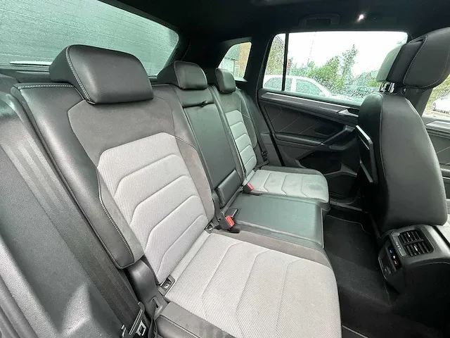 Volkswagen tiguan 2.0 tdi 4motion highline r-line | xn-135-t - afbeelding 20 van  29