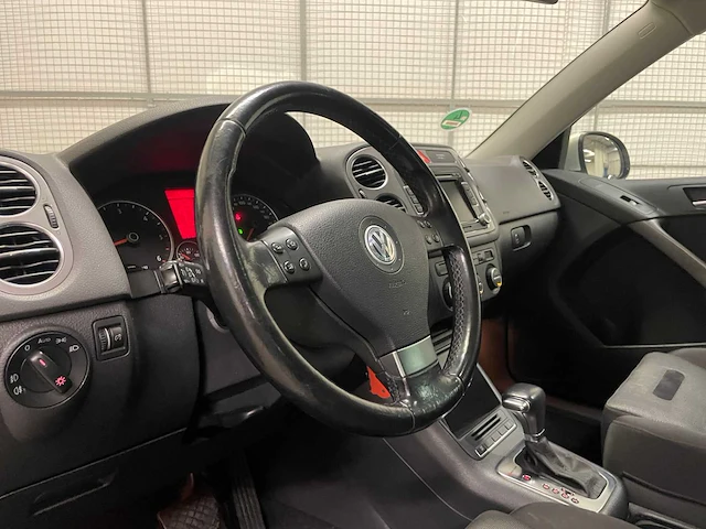 Volkswagen tiguan 2.0 tdi sport&style 4motion 140pk 2009, pr-856-b - afbeelding 14 van  36