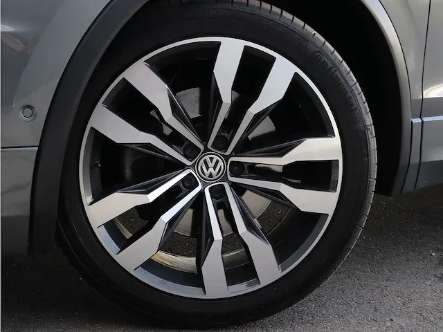 Volkswagen tiguan 2.0 tsi 4motion | l-985-vj - afbeelding 21 van  66