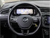 Volkswagen tiguan 2.0 tsi 4motion r-line 190pk automaat 2020 panoramadak 360°camera head-up garantie, x-991-ht - afbeelding 9 van  40
