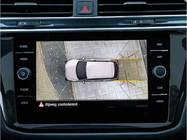 Volkswagen tiguan 2.0 tsi 4motion r-line 190pk automaat 2020 panoramadak 360°camera head-up garantie, x-991-ht - afbeelding 15 van  40