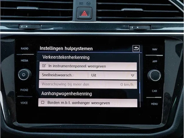 Volkswagen tiguan 2.0 tsi 4motion r-line 190pk automaat 2020 panoramadak 360°camera head-up garantie, x-991-ht - afbeelding 21 van  40
