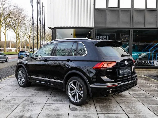 Volkswagen tiguan 2.0 tsi 4motion r-line 190pk automaat 2020 panoramadak 360°camera head-up garantie, x-991-ht - afbeelding 23 van  40