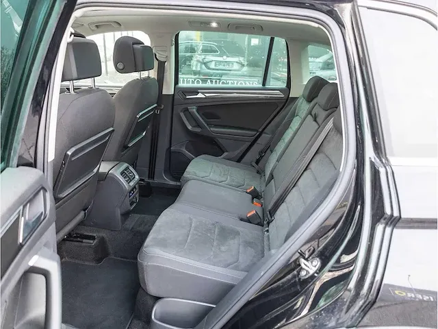 Volkswagen tiguan 2.0 tsi 4motion r-line 190pk automaat 2020 panoramadak 360°camera head-up garantie, x-991-ht - afbeelding 35 van  40
