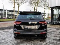 Volkswagen tiguan 2.0 tsi 4motion r-line 190pk automaat 2020 panoramadak 360°camera head-up garantie, x-991-ht - afbeelding 34 van  40