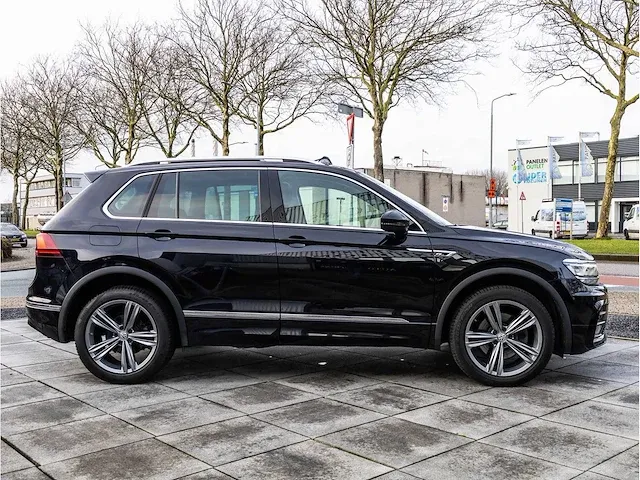 Volkswagen tiguan 2.0 tsi 4motion r-line 190pk automaat 2020 panoramadak 360°camera head-up garantie, x-991-ht - afbeelding 37 van  40