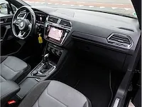 Volkswagen tiguan 2.0 tsi 4motion r-line 190pk automaat 2020 virtual cockpit adaptive cruise 19"inch led dab - afbeelding 5 van  42
