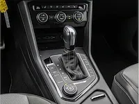 Volkswagen tiguan 2.0 tsi 4motion r-line 190pk automaat 2020 virtual cockpit adaptive cruise 19"inch led dab - afbeelding 11 van  42