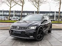Volkswagen tiguan 2.0 tsi 4motion r-line 190pk automaat 2020 virtual cockpit adaptive cruise 19"inch led dab - afbeelding 1 van  42