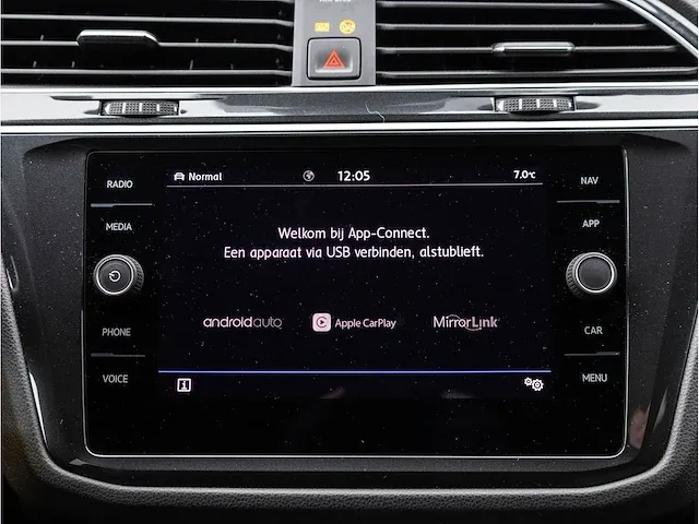 Volkswagen tiguan 2.0 tsi 4motion r-line 190pk automaat 2020 virtual cockpit adaptive cruise 19"inch led dab - afbeelding 16 van  42
