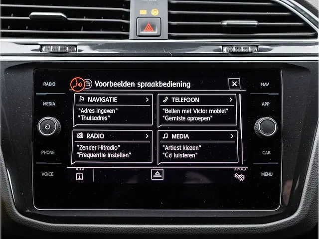 Volkswagen tiguan 2.0 tsi 4motion r-line 190pk automaat 2020 virtual cockpit adaptive cruise 19"inch led dab - afbeelding 18 van  42