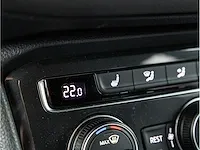 Volkswagen tiguan 2.0 tsi 4motion r-line 190pk automaat 2020 virtual cockpit adaptive cruise 19"inch led dab - afbeelding 20 van  42