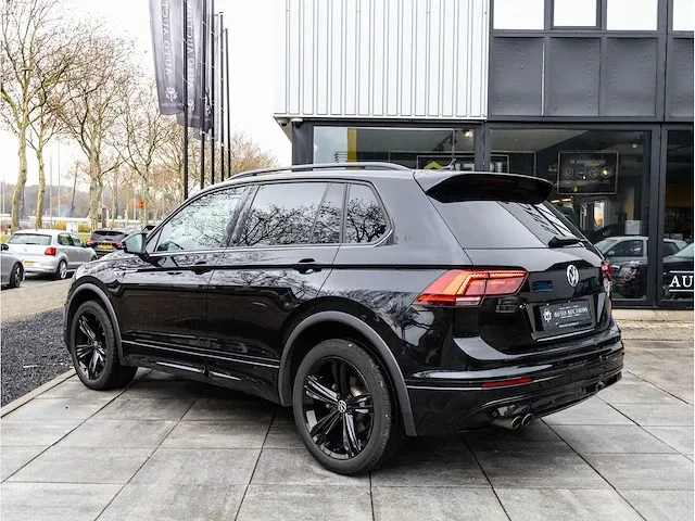 Volkswagen tiguan 2.0 tsi 4motion r-line 190pk automaat 2020 virtual cockpit adaptive cruise 19"inch led dab - afbeelding 23 van  42