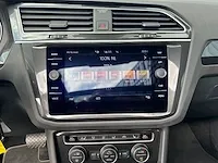 Volkswagen tiguan 2.0 tsi 4motion r-line 230pk automaat 2019 panoramadak head-up camera adaptive cruise 19"inch - afbeelding 11 van  30