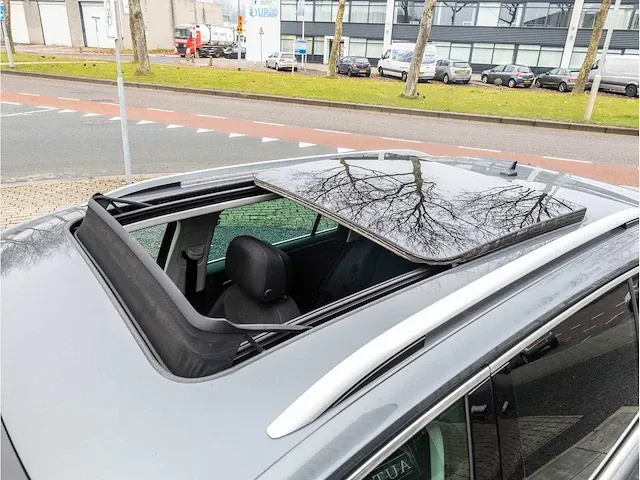 Volkswagen tiguan 2.0 tsi 4motion r-line 230pk automaat 2019 panoramadak head-up camera adaptive cruise 19"inch - afbeelding 2 van  46