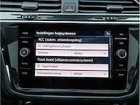 Volkswagen tiguan 2.0 tsi 4motion r-line 230pk automaat 2019 panoramadak head-up camera adaptive cruise 19"inch - afbeelding 20 van  46