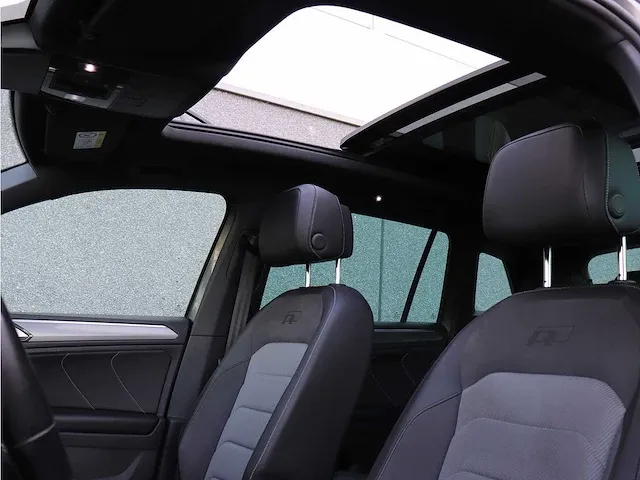 Volkswagen tiguan 2.0 tsi 4motion r-line |pano| l-985-vj - afbeelding 17 van  66