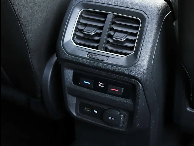 Volkswagen tiguan 2.0 tsi 4motion r-line |pano| l-985-vj - afbeelding 20 van  66