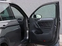 Volkswagen tiguan 2.0 tsi 4motion r-line |pano| l-985-vj - afbeelding 25 van  66