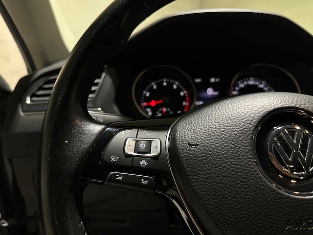 Volkswagen tiguan allspace 1.5 tsi comfortline business -automaat- 150pk 2020, j-620-st - afbeelding 17 van  44