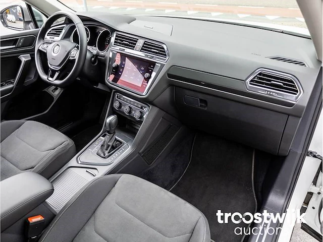 Volkswagen tiguan allspace 1.5 tsi highline 7-persoons automaat 2021 panoramadak keyless go & entry achteruitrijcamera led carplay - afbeelding 6 van  44