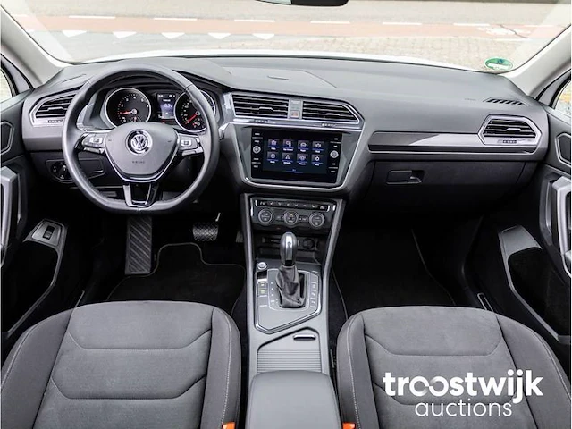 Volkswagen tiguan allspace 1.5 tsi highline 7-persoons automaat 2021 panoramadak keyless go & entry achteruitrijcamera led carplay - afbeelding 7 van  44