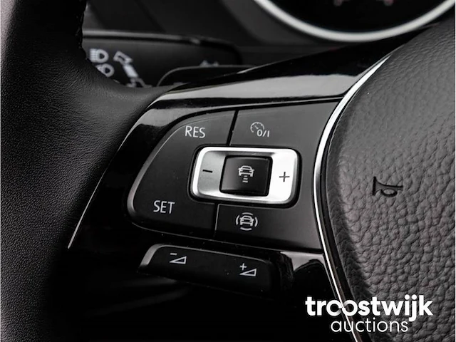 Volkswagen tiguan allspace 1.5 tsi highline 7-persoons automaat 2021 panoramadak keyless go & entry achteruitrijcamera led carplay - afbeelding 26 van  44