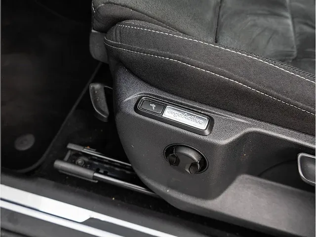 Volkswagen tiguan allspace 2.0 tsi 4motion highline 190pk automaat 2019 panodak head-up keyless virtual standkachel - afbeelding 31 van  55