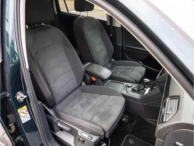 Volkswagen tiguan allspace 2.0 tsi 4motion highline 190pk automaat 2019 panodak head-up keyless virtual standkachel - afbeelding 46 van  55