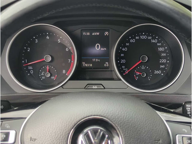 Volkswagen tiguan comfortline business 1.4 tsi 2017 | n-434-gs i - afbeelding 4 van  29