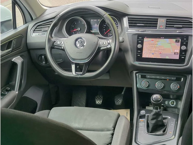 Volkswagen tiguan comfortline business 1.4 tsi 2017 | n-434-gs i - afbeelding 20 van  29