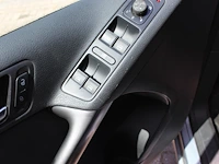 Volkswagen tiguan met kenteken 70-hsk-1 - afbeelding 11 van  12